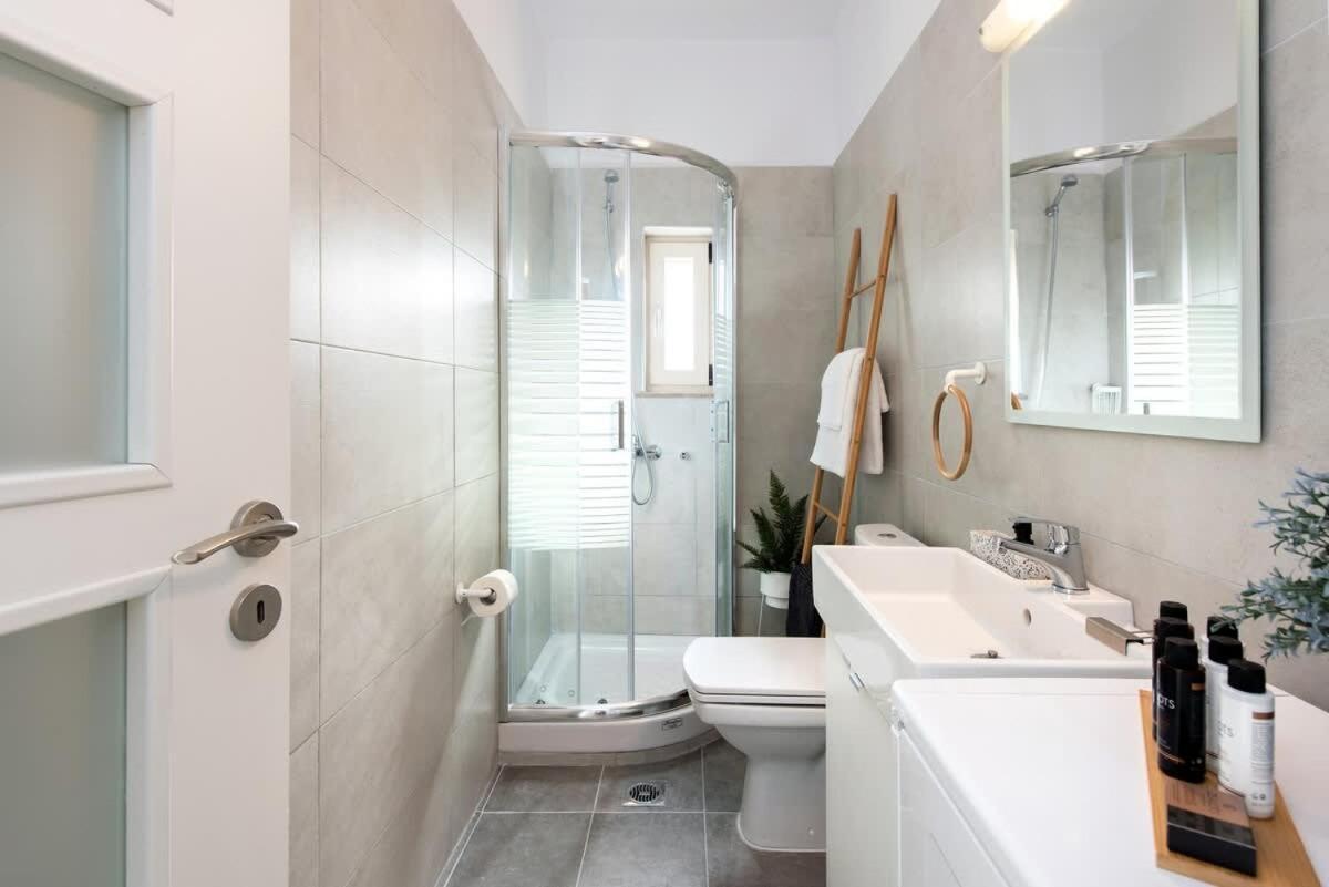 Iliopetra House 2 - Corfu Retreat With Jacuzzi *