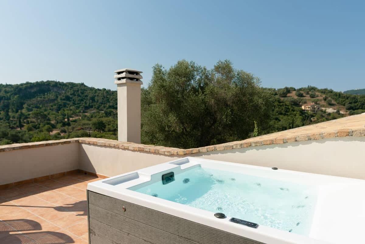 Iliopetra House 2 - Corfu Retreat With Jacuzzi Holiday home