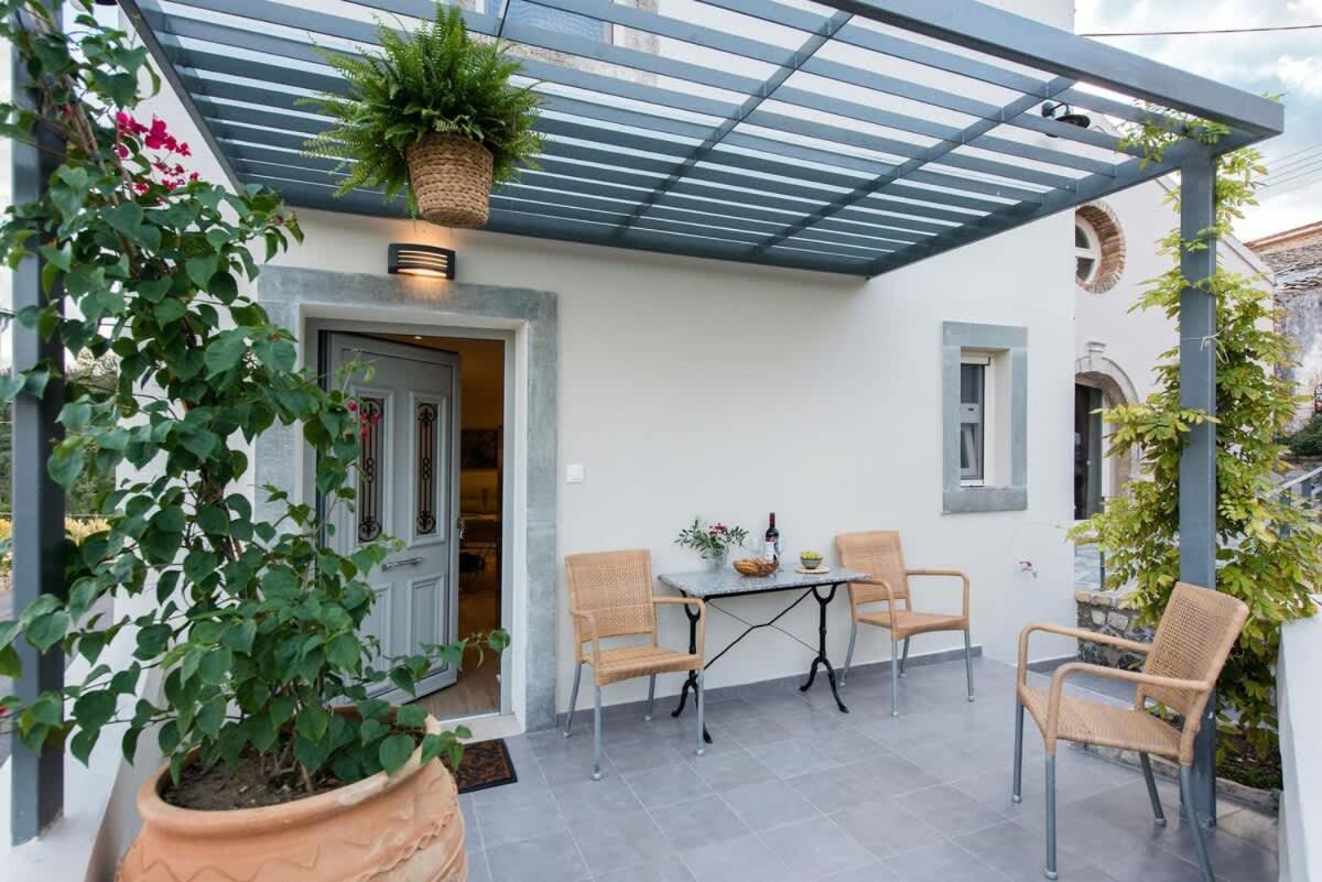 Iliopetra House 2 - Corfu Retreat With Jacuzzi *